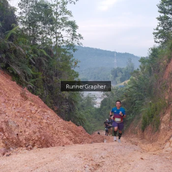Runner Photo 2058218