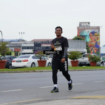Runner Photo 2058320