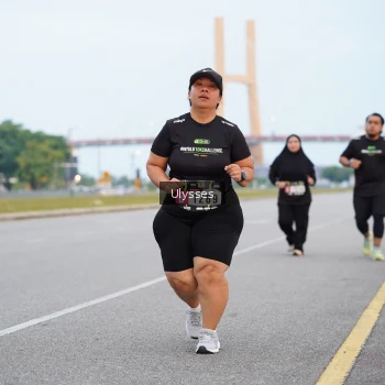 Runner Photo 2058333
