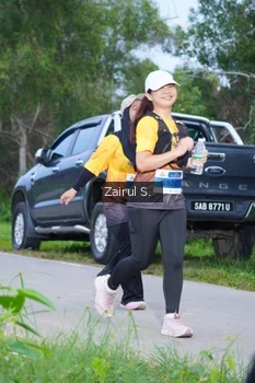 Runner Photo 2058419
