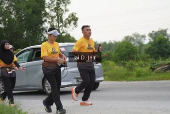 Runner Photo 2058453