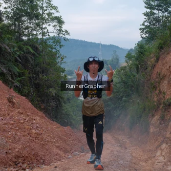 Runner Photo 2058459