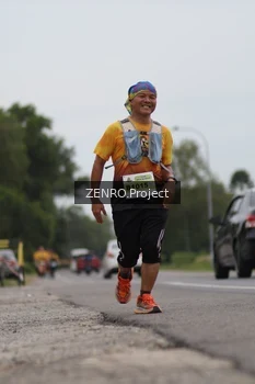 Runner Photo 2058610