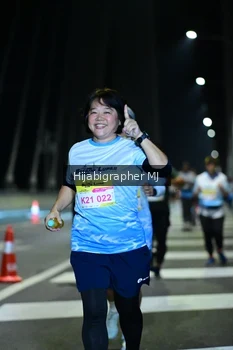 Runner Photo 2058636