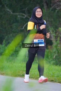 Runner Photo 2058669