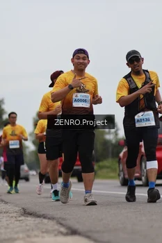 Runner Photo 2058703