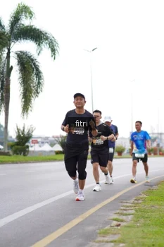 Runner Photo 2058763