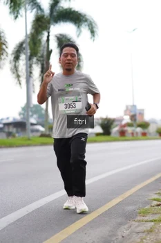 Runner Photo 2058794