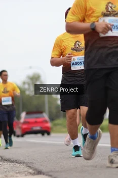 Runner Photo 2058850