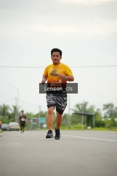 Runner Photo 2058860