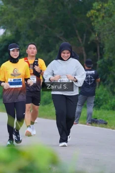 Runner Photo 2058861