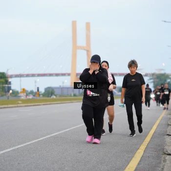 Runner Photo 2058876