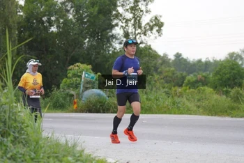 Runner Photo 2058954