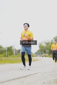 Runner Photo 2058968