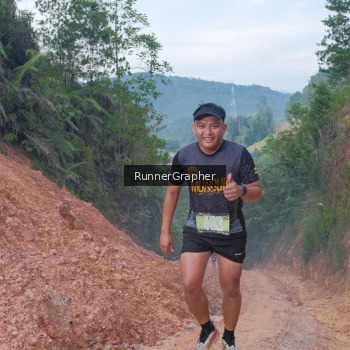 Runner Photo 2058976
