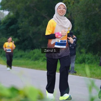 Runner Photo 2058991