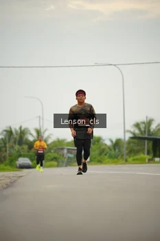 Runner Photo 2059002