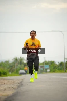 Runner Photo 2059042