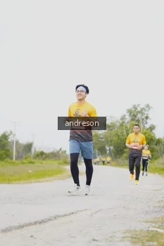 Runner Photo 2059052