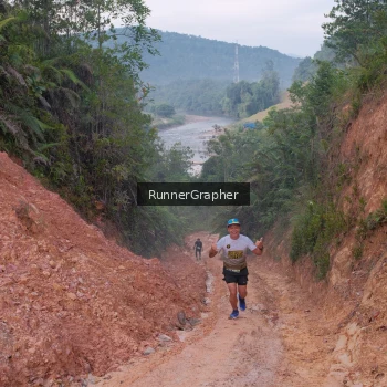 Runner Photo 2059076