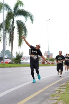 Runner Photo 2059315