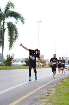 Runner Photo 2059354