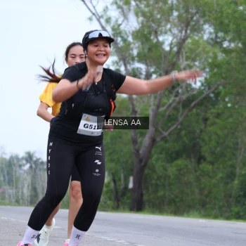 Runner Photo 2059374