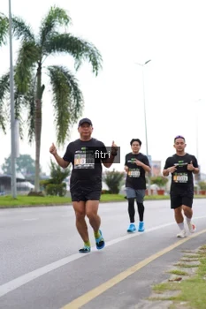 Runner Photo 2059471