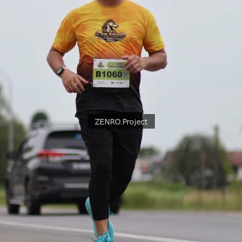 Runner Photo 2059538