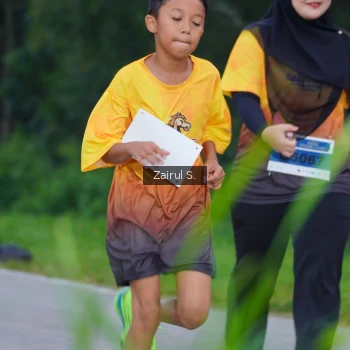 Runner Photo 2059547
