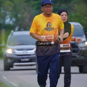 Runner Photo 2059700