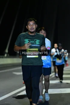 Runner Photo 2059796