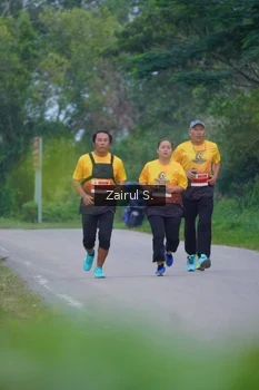 Runner Photo 2059868