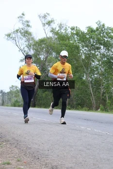 Runner Photo 2059894