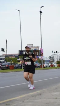 Runner Photo 2059999