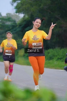 Runner Photo 2060012