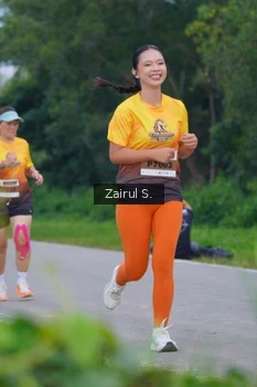 Runner Photo 2060023