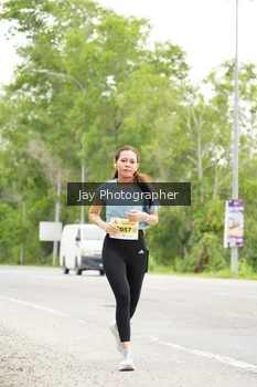 Runner Photo 2060062