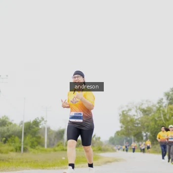 Runner Photo 2060191