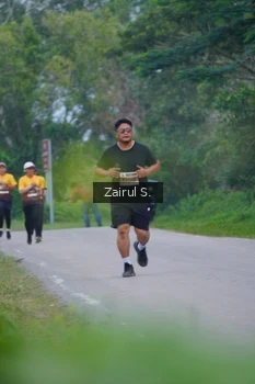 Runner Photo 2060390