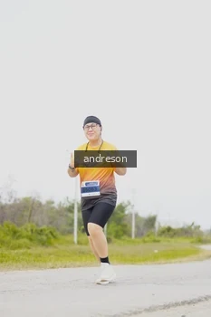 Runner Photo 2060453