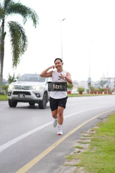 Runner Photo 2060494