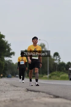 Runner Photo 2060610