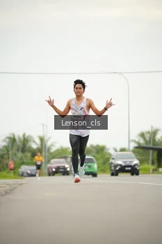 Runner Photo 2060677
