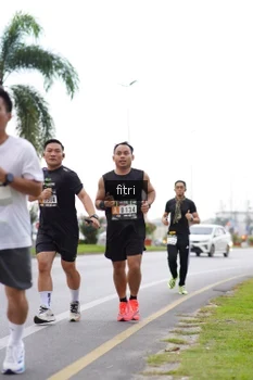 Runner Photo 2060700