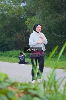 Runner Photo 2060741