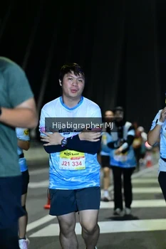 Runner Photo 2060747
