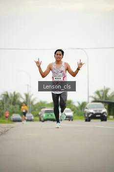 Runner Photo 2060810