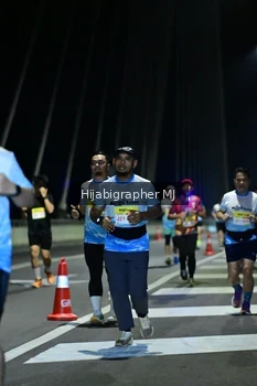 Runner Photo 2060913