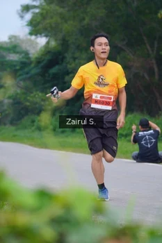 Runner Photo 2060943